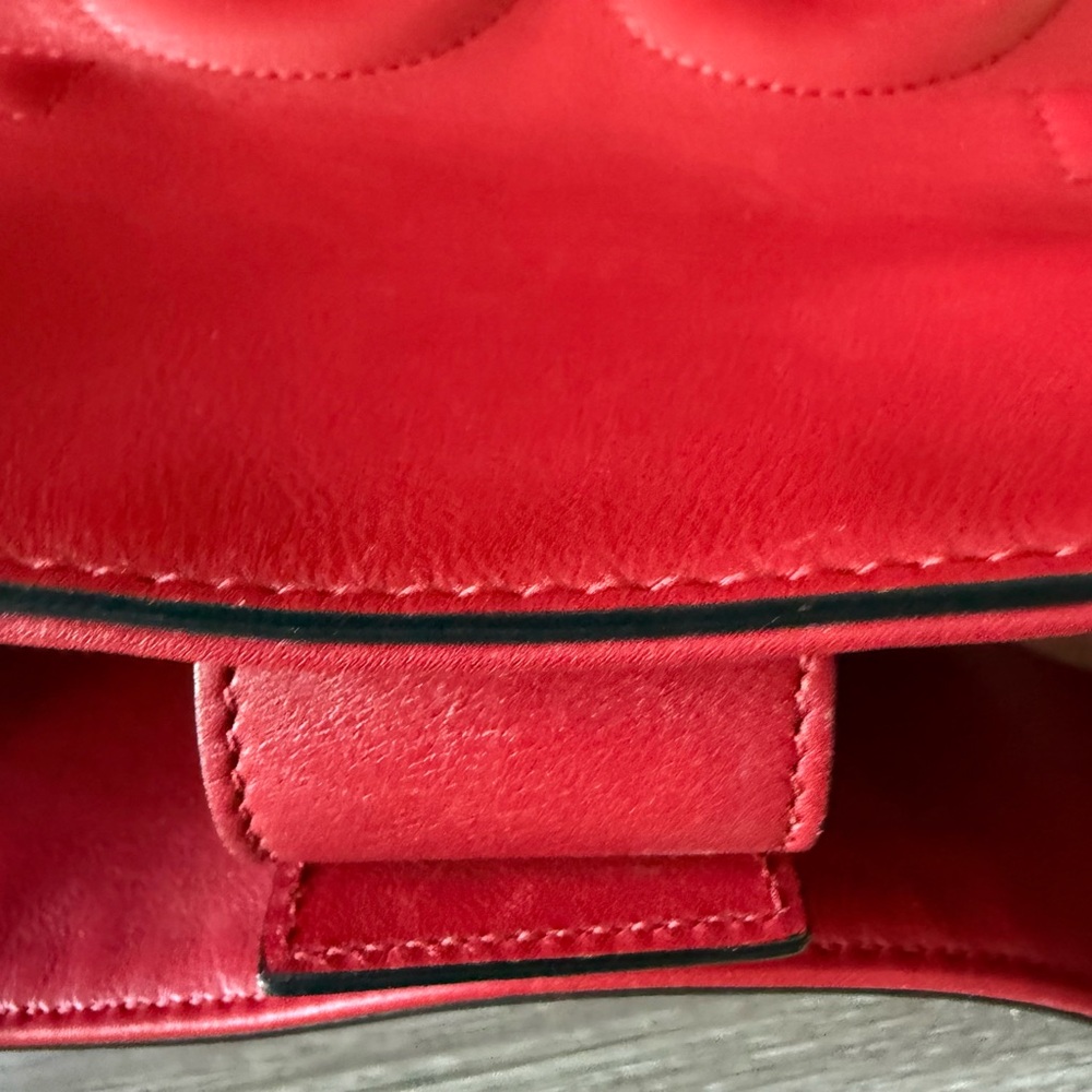 Gucci Red Leather Tote with Embossed GG and Gold Chain Handles - Picture 9 of 16